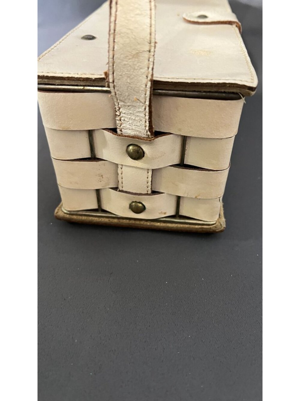 Vintage White Woven Leather Basket Handbag With Brass Closure Strap - Picture 4 of 13